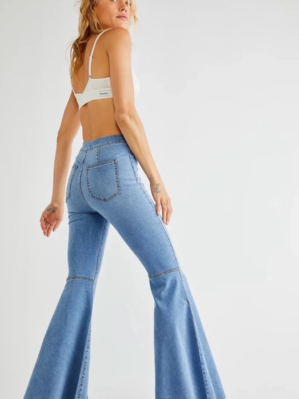 Free People Just Float On Flare Jeans size 25 LONG